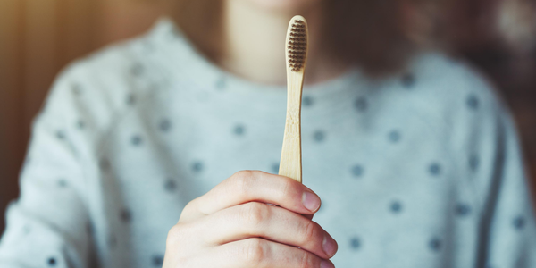003: What to Consider When Choosing A Toothbrush