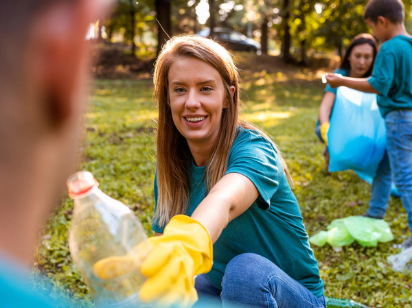 002: Small Change, Big Difference: Recycle More